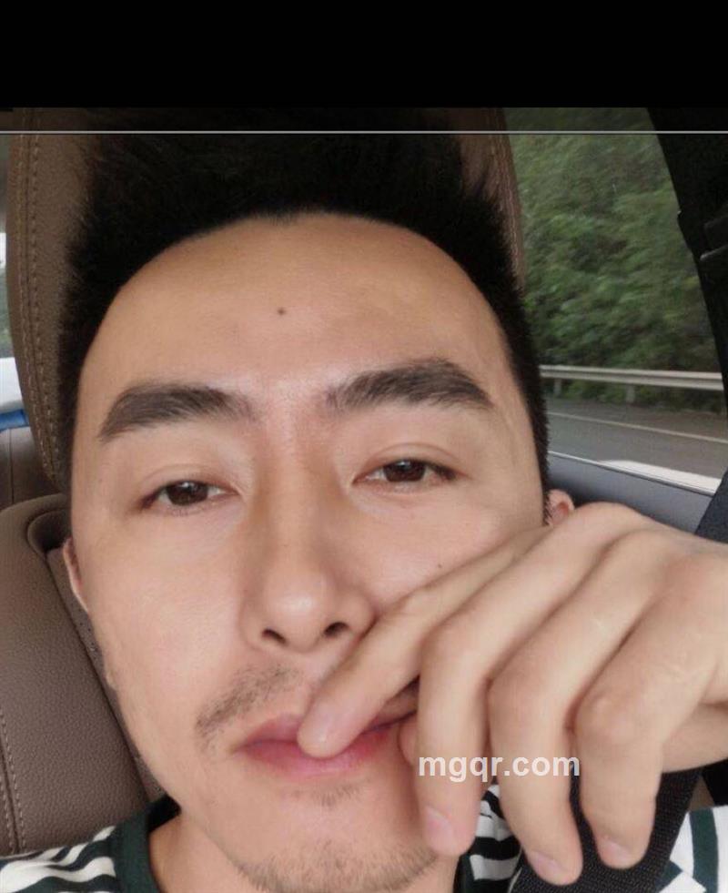 杨先生的迷彩服的头像