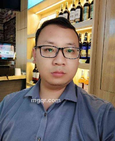 过客暖酒的头像