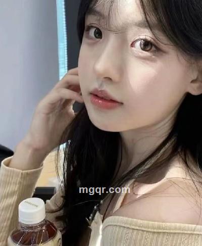 听晚风讲过往。的头像