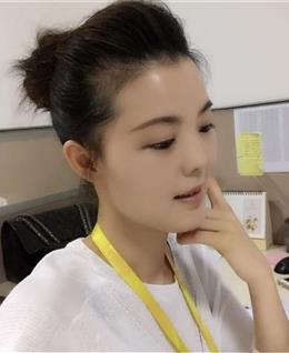 八月夭绍的头像