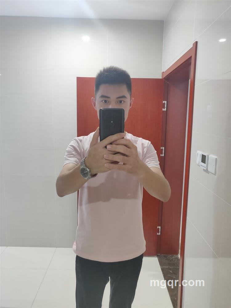 襄阳孤单一个人的头像