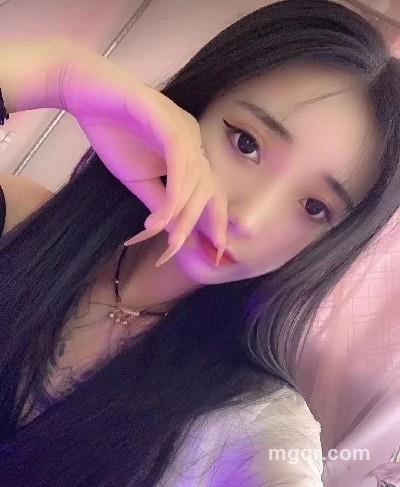 总被男人骗??的头像