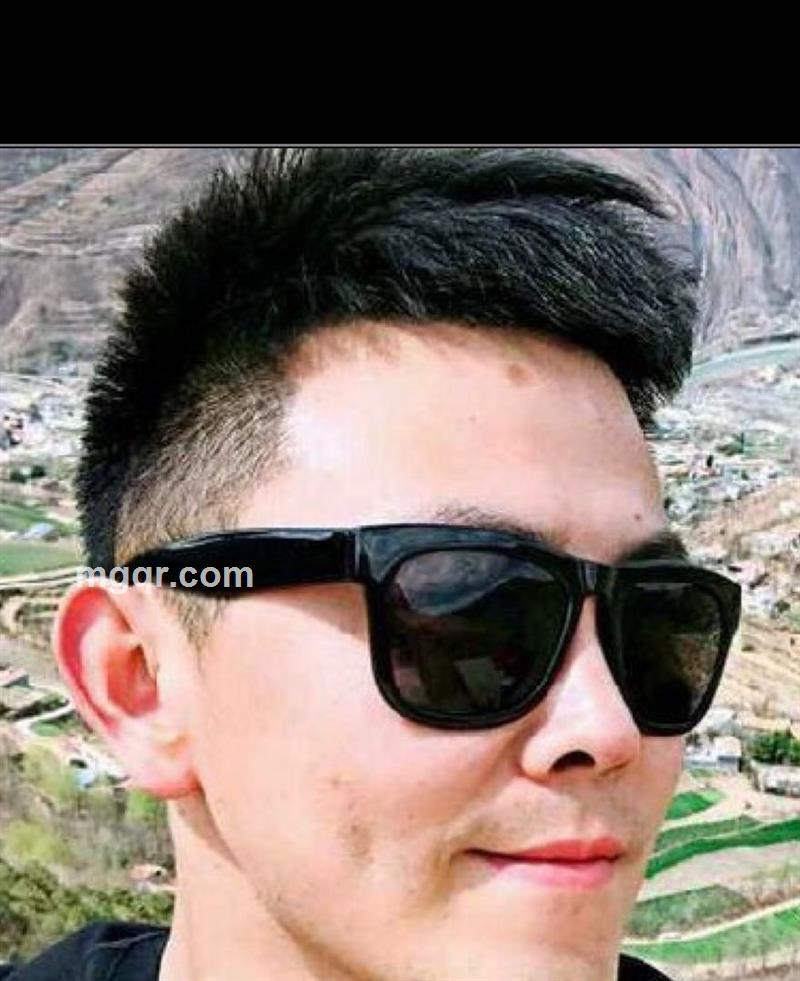 铁骨铮铮的头像