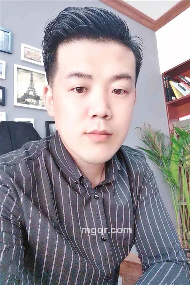 一眼望穿123的头像