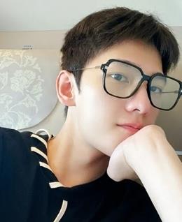 嘉兴大学生的头像