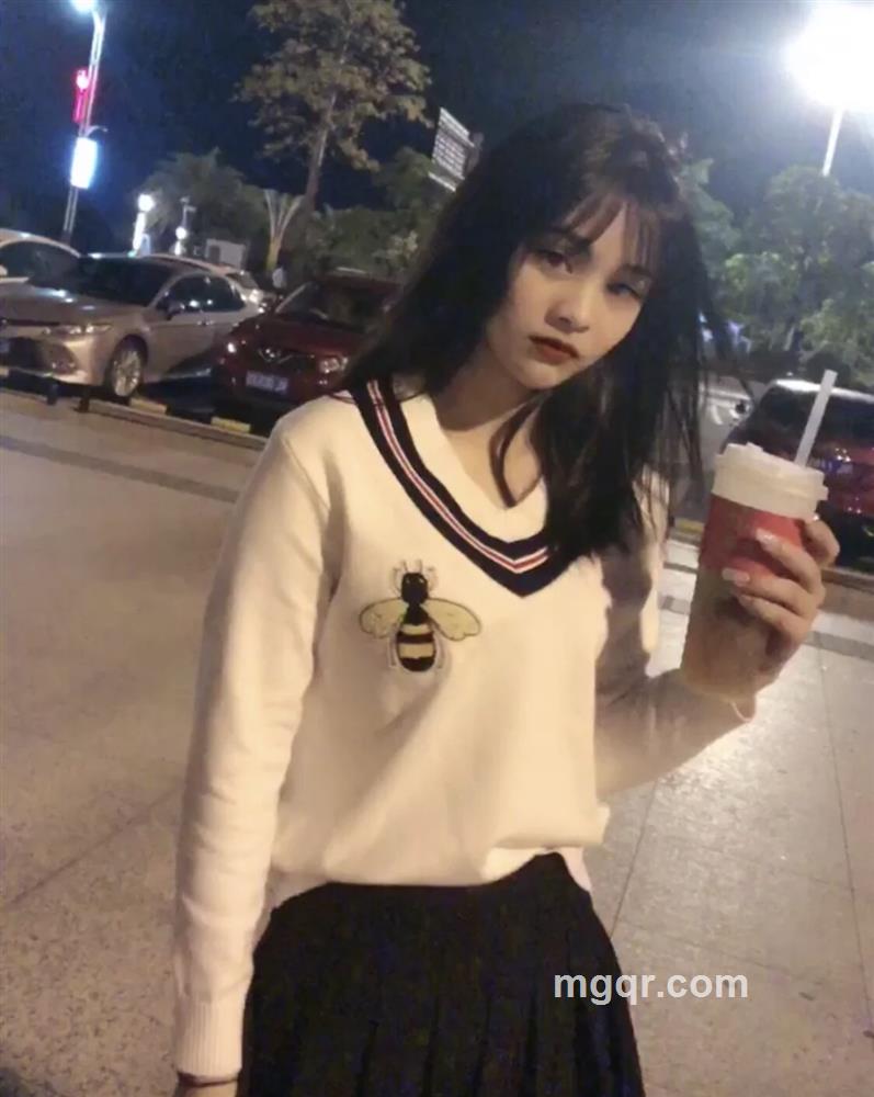 雾天的蜻蜓的头像