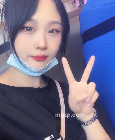 月亮也晚安的头像