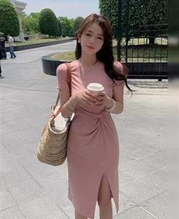 哎呦喂～～的头像