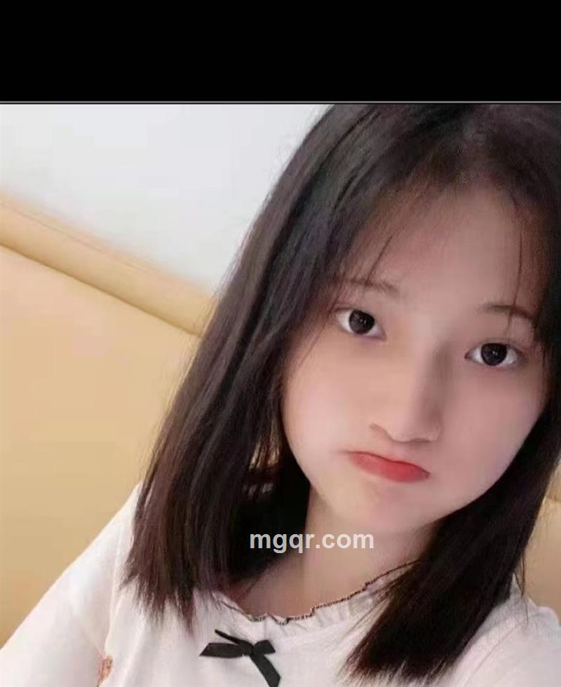 小草莓??的头像