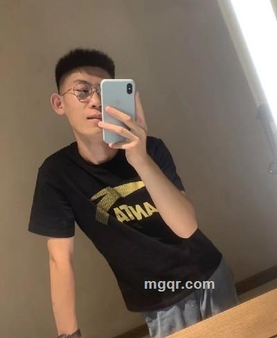 小天哥哥的头像