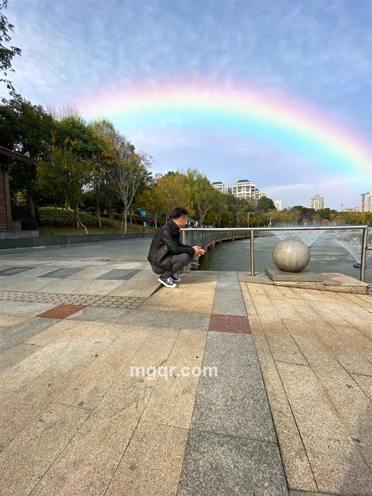 情侣式同居！的头像