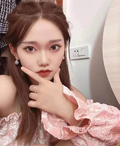 喜 欢 吃??_的头像