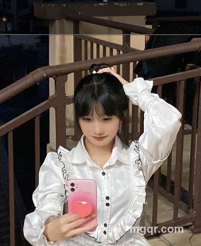 爱笑的女孩的头像