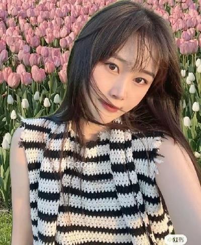默默的头像
