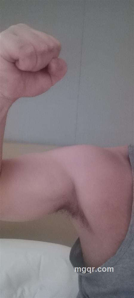 非典型人类的头像