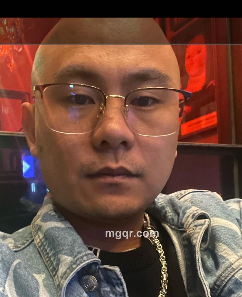 求一段情丶的头像