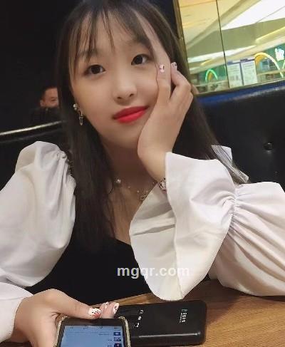 月色照云柔的头像