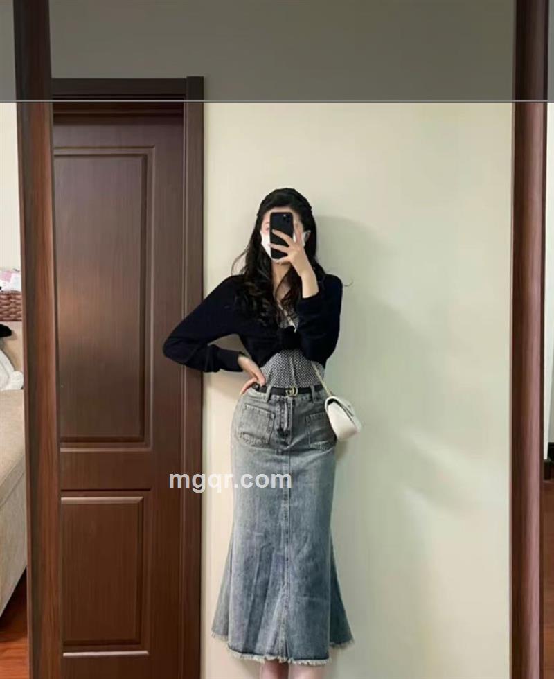 A 红 苕 花 ??的头像