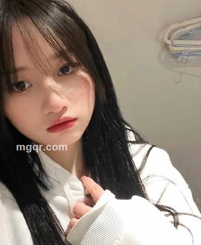 倔强女孩的头像