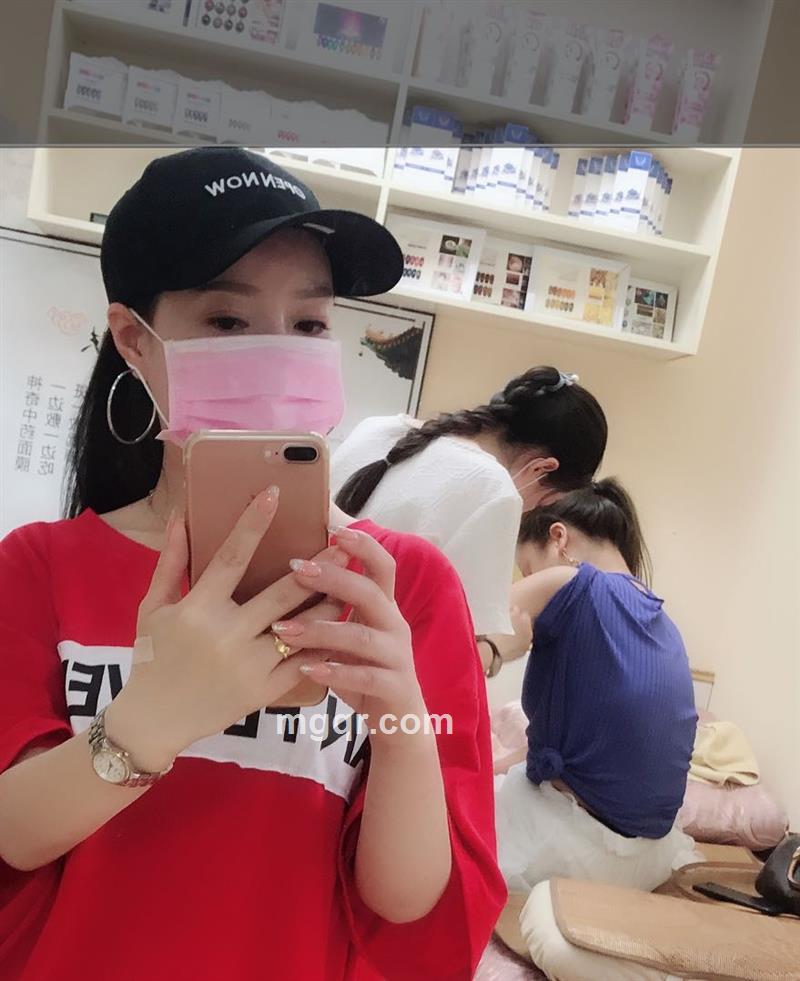 爱死了昨天的头像