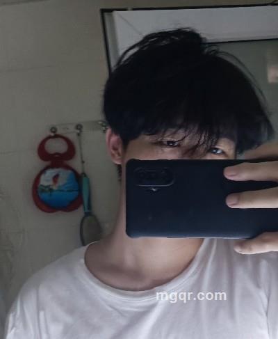 伴夜思涵的头像