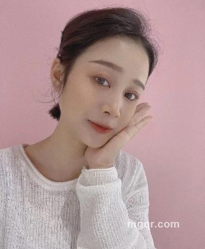 嗯！的头像