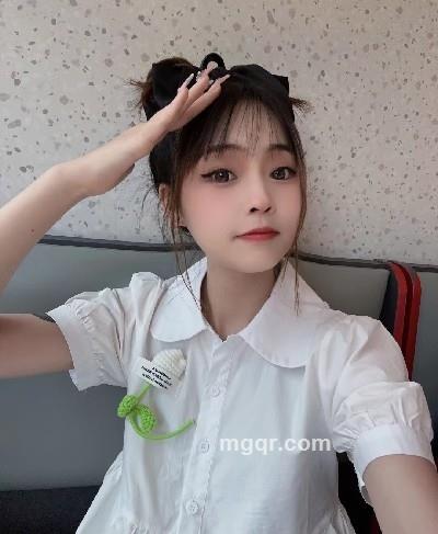  快乐女生的头像