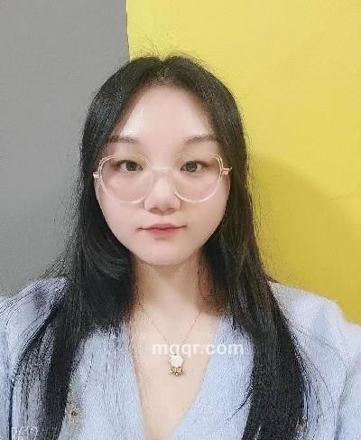 半夏微凉的头像