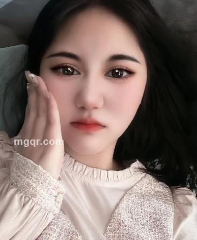 夏天的毛毛虫的头像