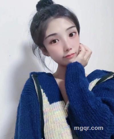 一只甜美的头像
