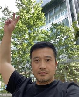 铁血铮铮的头像