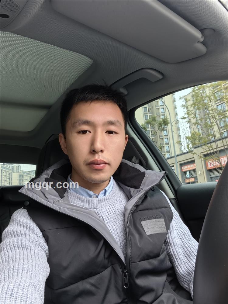 泥鳅梭梭的头像