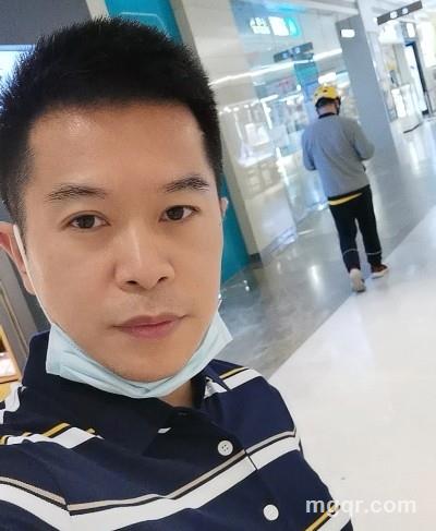 蓝色眼泪的头像