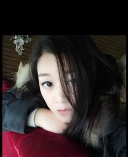 抬头望月的头像
