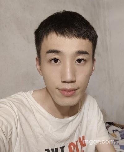 不乎尘世繁华的头像