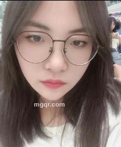 小洁洁十八岁啦