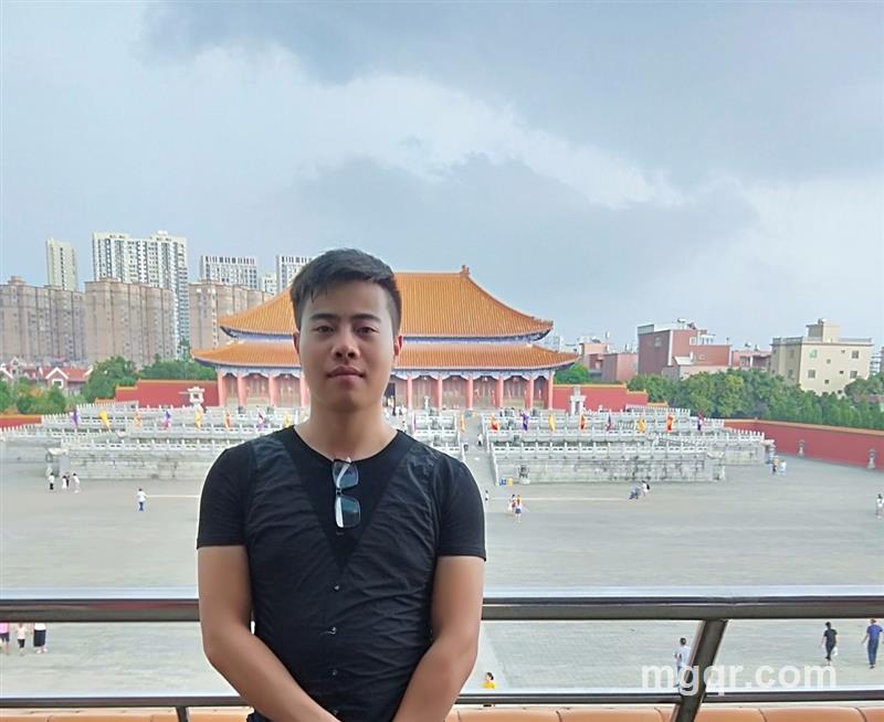 吾是张先森的头像