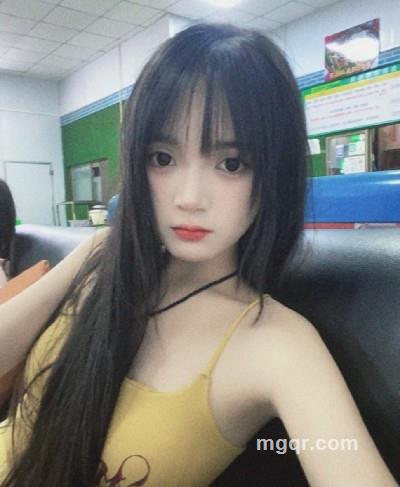 小思雨的头像