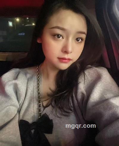 丽莉的头像