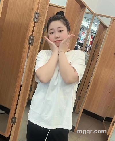 佩琪的头像