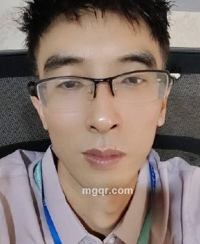 满目星辰的头像