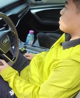 与往事干杯8的头像