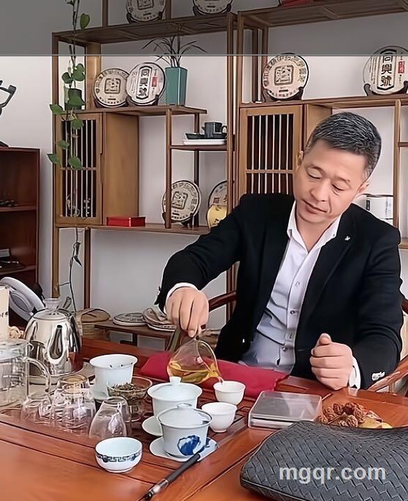 求一段情丶的头像