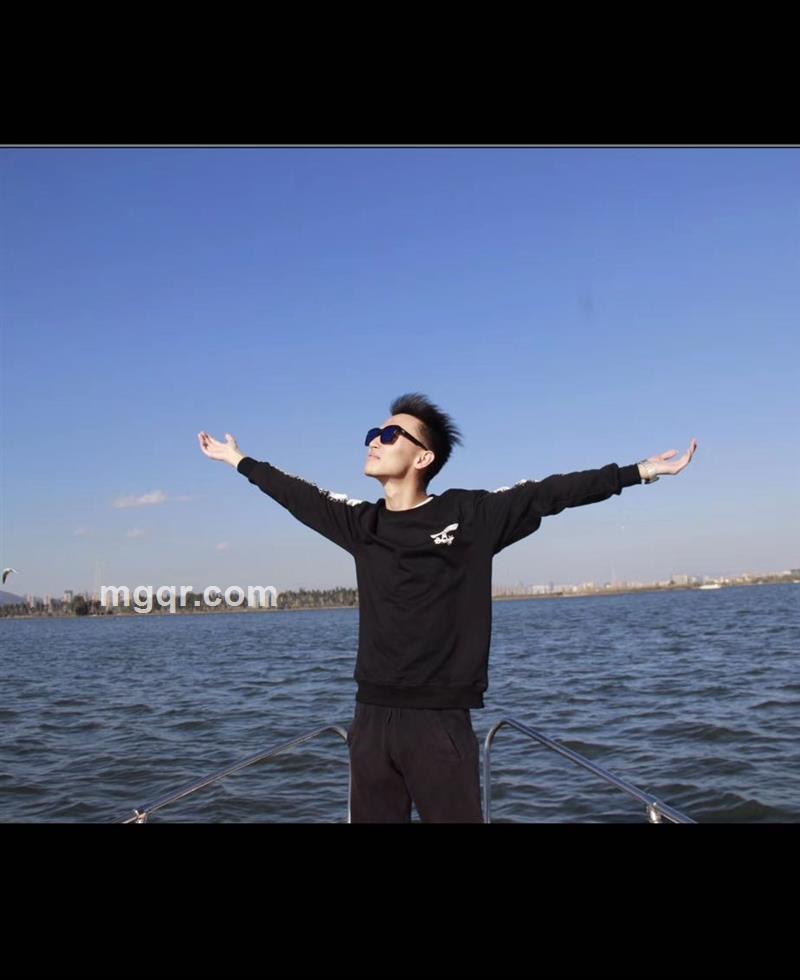 今天明天后天的头像