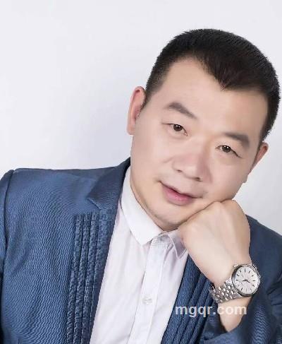 鲲鹏展翅的头像