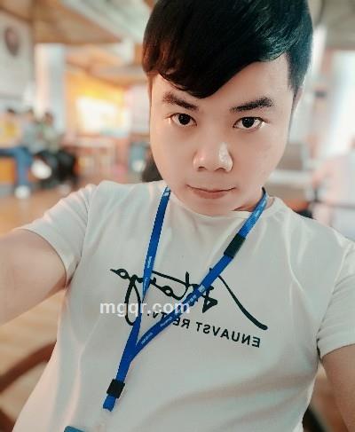 真诚的候鸟的头像