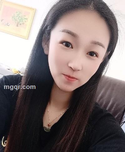 一张不够花的头像