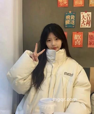 妮妮的头像