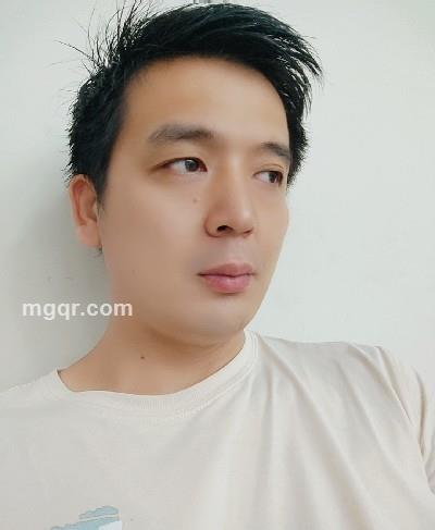 邓龙飞的头像