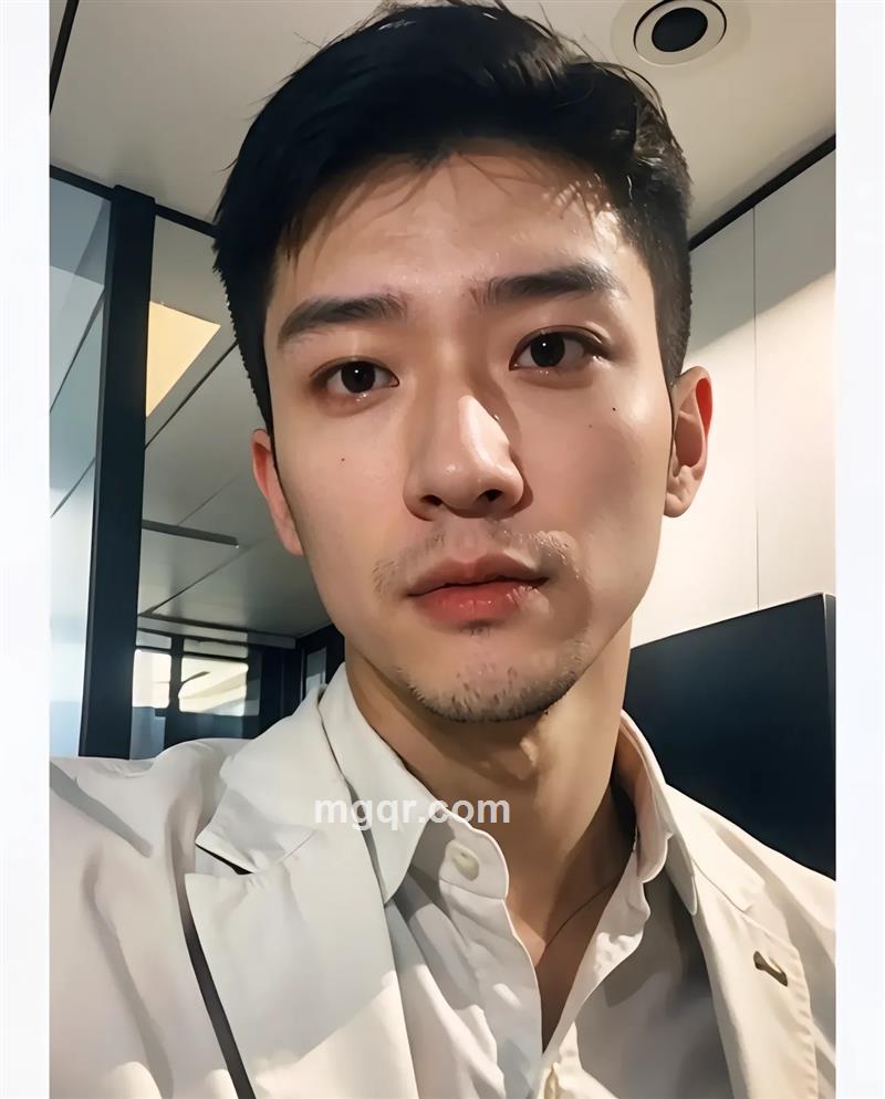 盛夏的花的头像